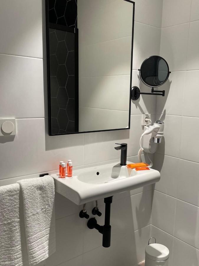 Lc Hotel Urbano Аликанте Екстериор снимка