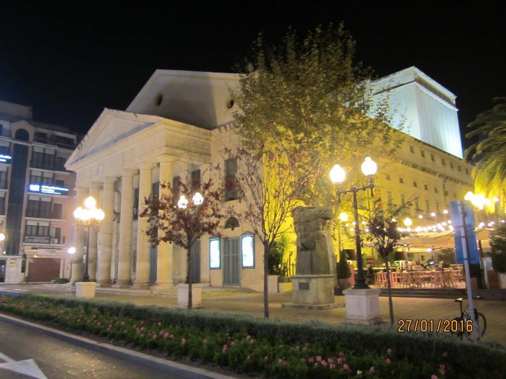 Lc Hotel Urbano Аликанте Екстериор снимка