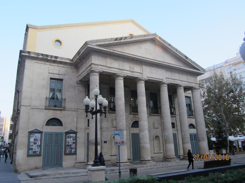 Lc Hotel Urbano Аликанте Екстериор снимка