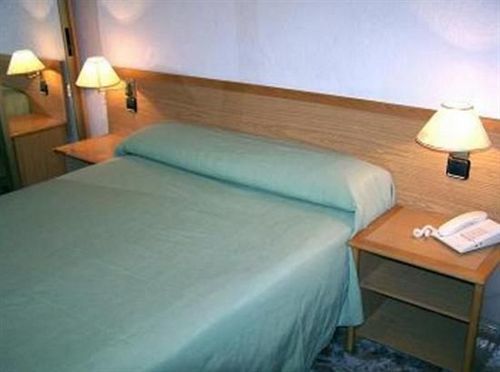 Lc Hotel Urbano Аликанте Екстериор снимка